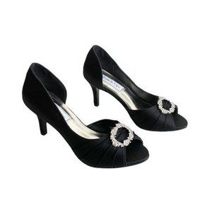 Touch Ups Olivia Black Satin Formal Heels Sz 5.5